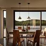 Drallos Luxury - Private Heated Pool & Sleeps 15, By Zantewize Villa *