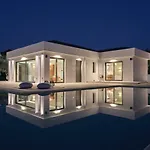 Drallos Luxury - Private Heated Pool & Sleeps 15, By Zantewize * Alykanas (Zakynthos)