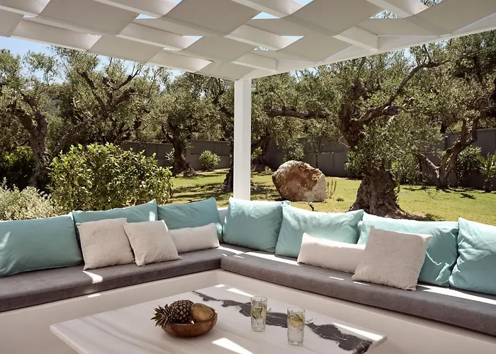 Drallos Luxury - Private Heated Pool & Large Groups, By Zantewize Βίλα *