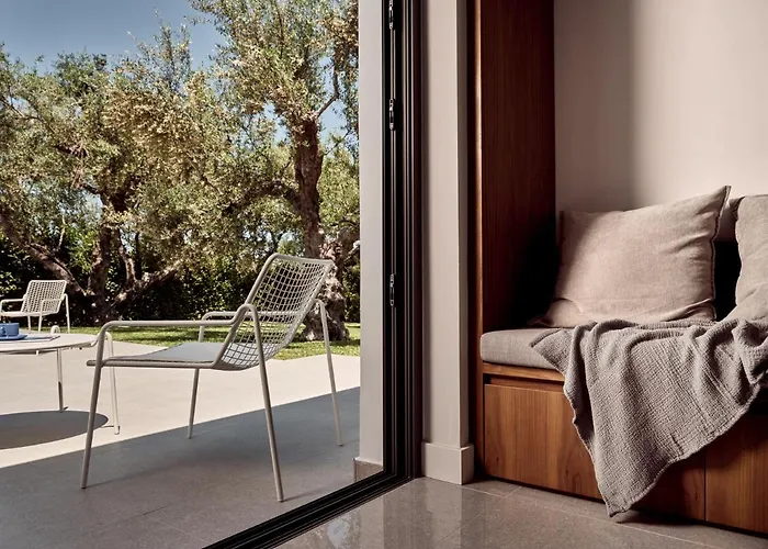 Villa Drallos Luxury - Private Heated Pool & Large Groups, By Zantewize Alykanas (Zakynthos)