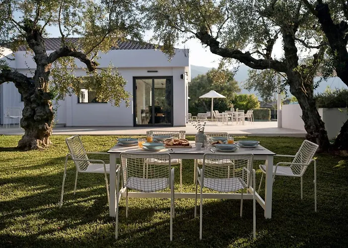 Drallos Luxury - Private Heated Pool & Large Groups, By Zantewize * Alykanas (Zakynthos)