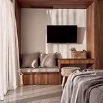 Drallos Luxury Villa - Private Heated Pool & Sleeps 15, By Zantewize 알리카나스